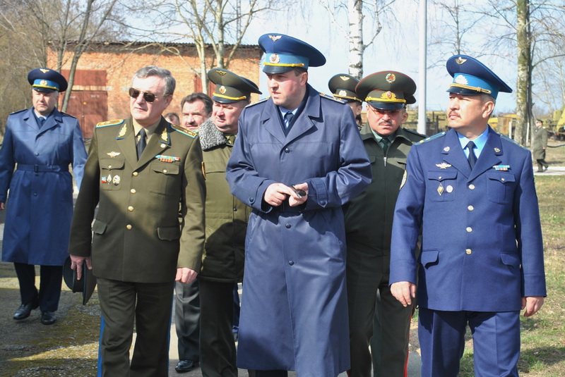 Васильківському гарнізоні головнокомандувачі та командувачі військово-повітряних сил
